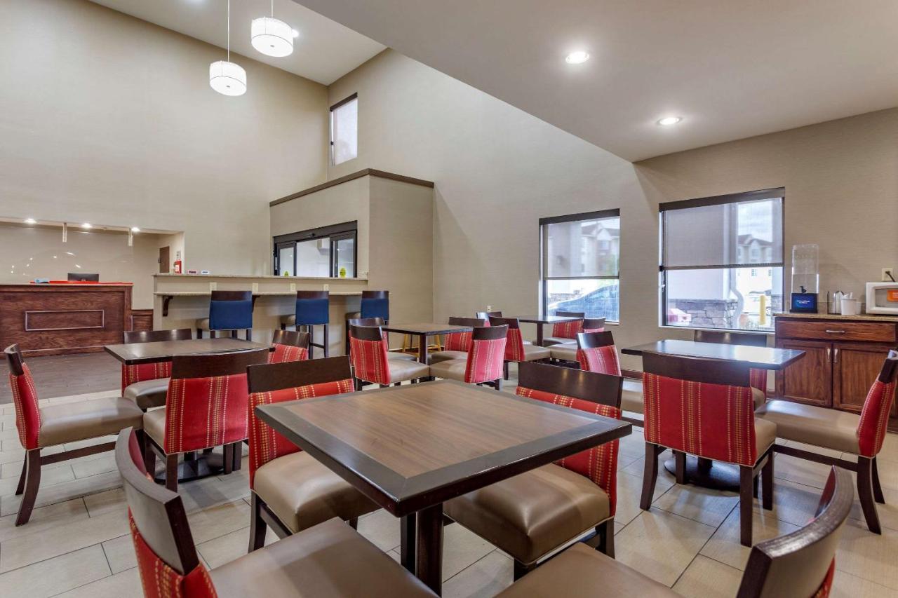 Comfort Suites Мемфіс Екстер'єр фото